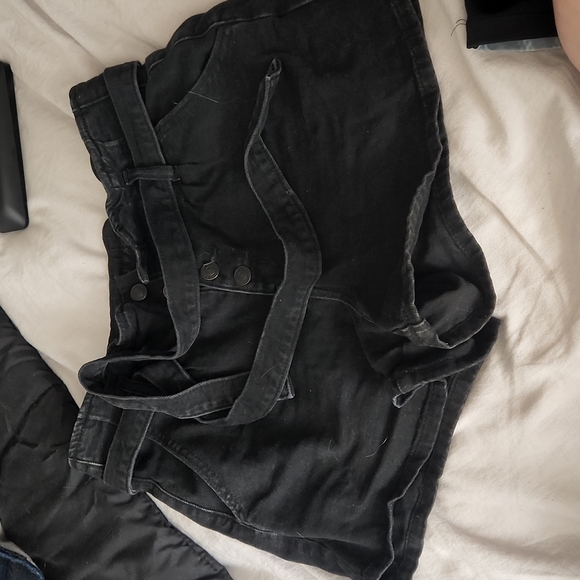 American Eagle shorts - Picture 1 of 3